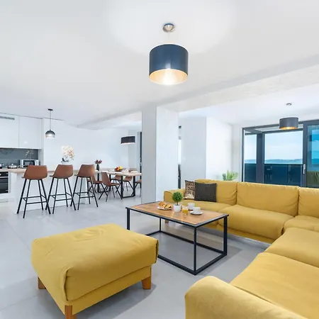 Complex Twins Villa Crikvenica