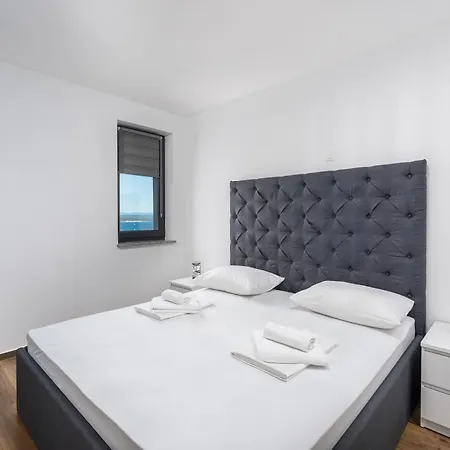 Complex Twins Villa Crikvenica