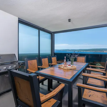 Complex Twins * Crikvenica