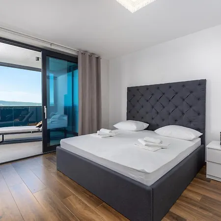 Complex Twins Villa Crikvenica