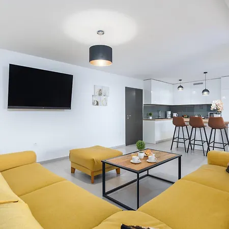 Complex Twins Crikvenica