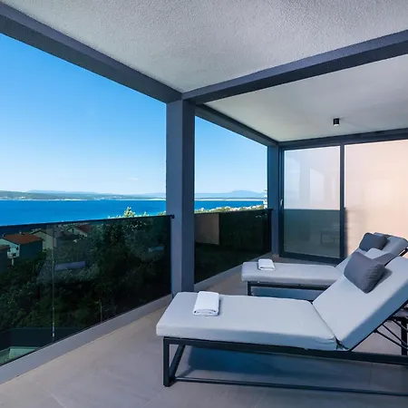 Villa Complex Twins *