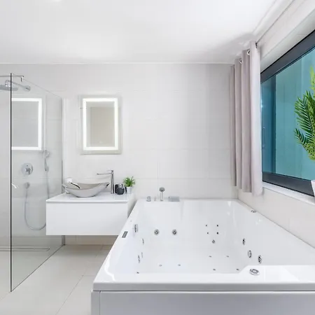 Complex Twins Crikvenica