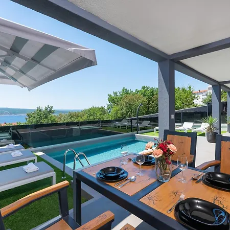 Villa Complex Twins Crikvenica