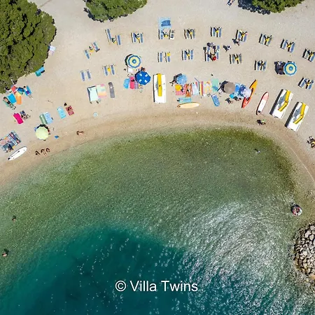 Villa Complex Twins *