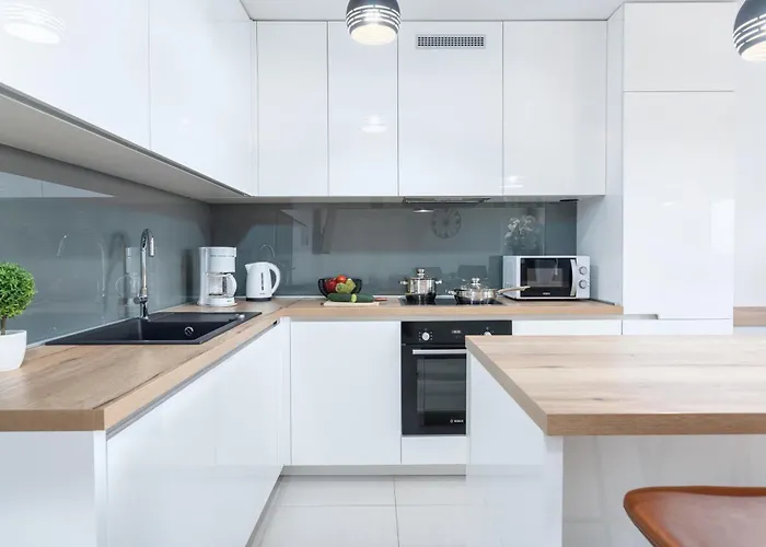 Complex Twins * 茨里克韦尼察