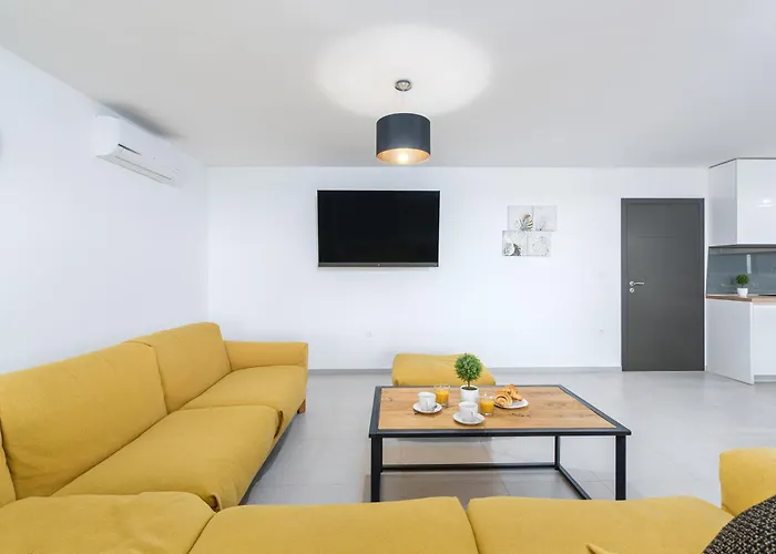 别墅 Complex Twins