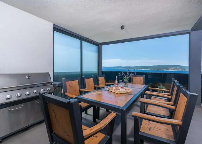 Complex Twins * 茨里克韦尼察