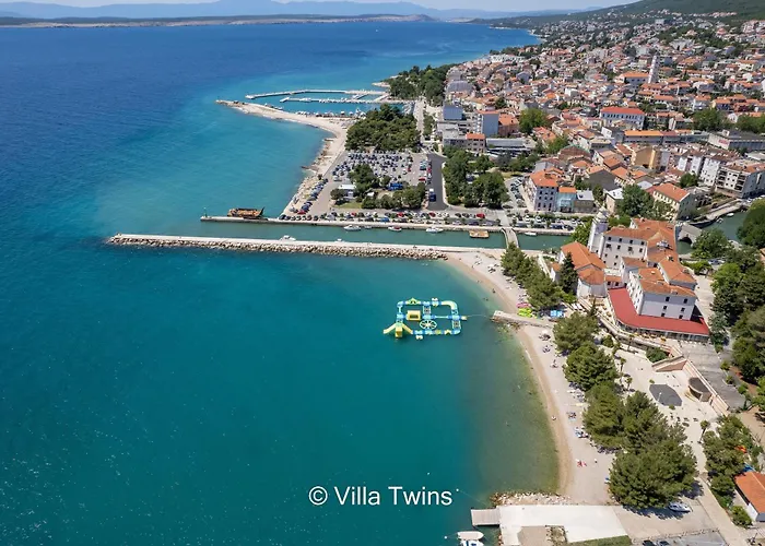 别墅 Complex Twins 茨里克韦尼察