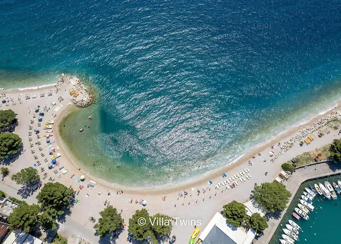 别墅 Complex Twins 茨里克韦尼察